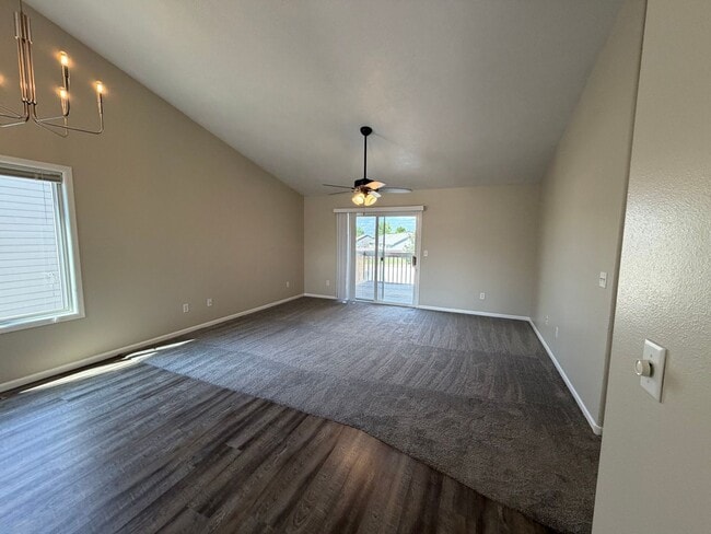 Building Photo - 3606 W Hughes Pl