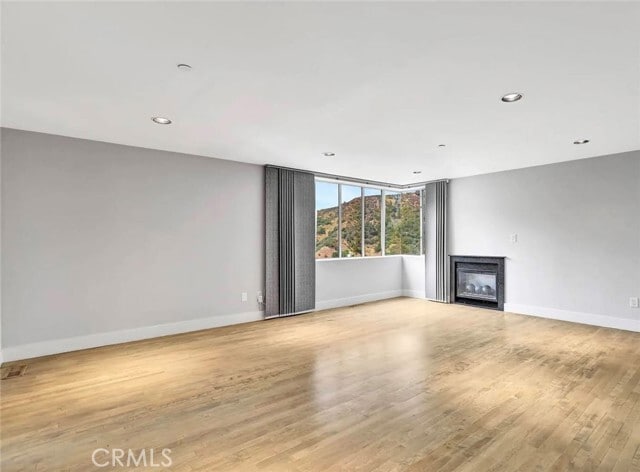 Building Photo - 6396 Weidlake Dr