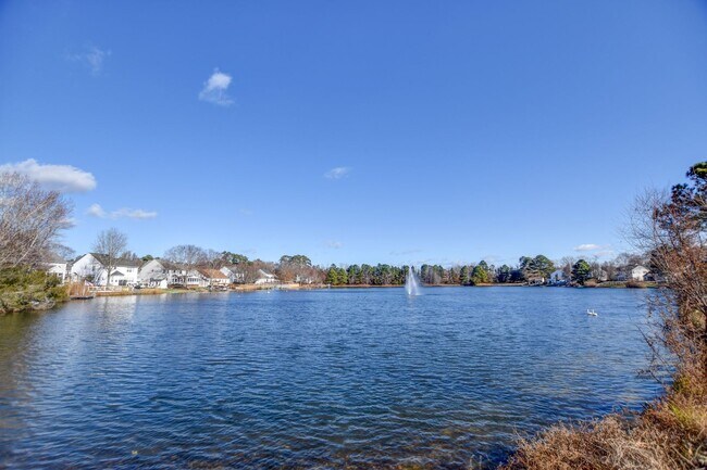 Building Photo - 2112 Seastone Trce