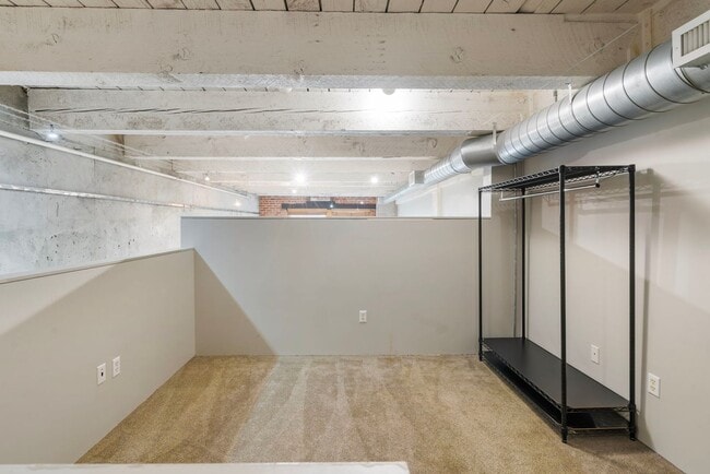 Building Photo - Historic Chown Pella Lofts - east facing studio w/parking/most utilities/rooftop deck