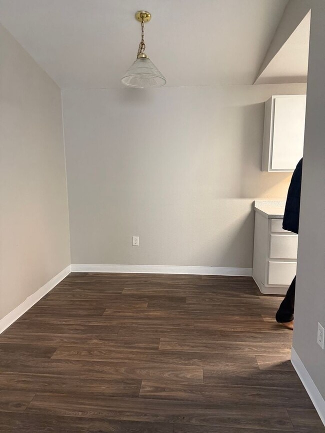 Building Photo - ?? FREE July Rent + Only $99 Deposit When You Lease the Same Day You Tour!