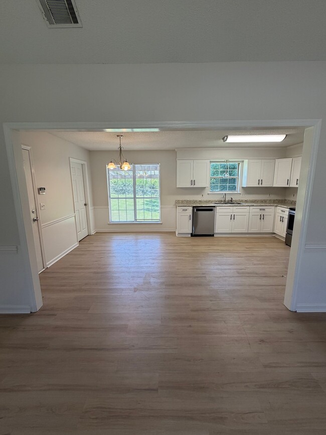 Building Photo - 206 Buckston Ct