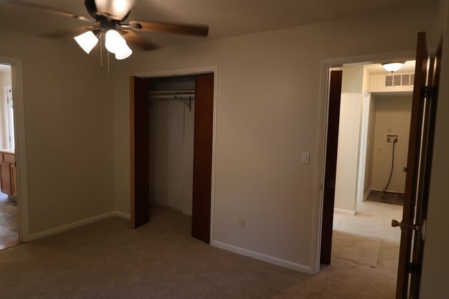 Building Photo - 4993 Vance