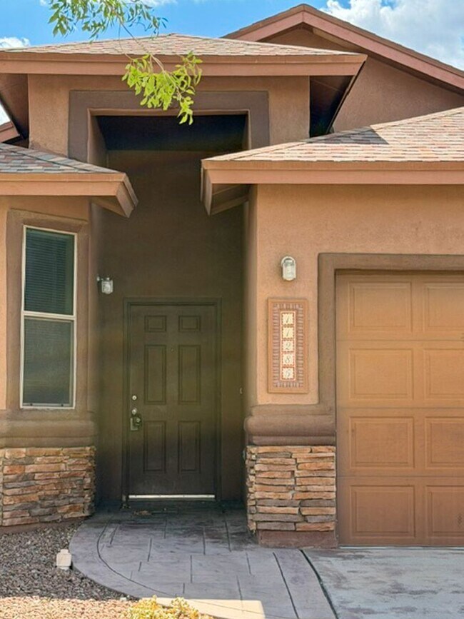 Building Photo - 11285 Bullseye St