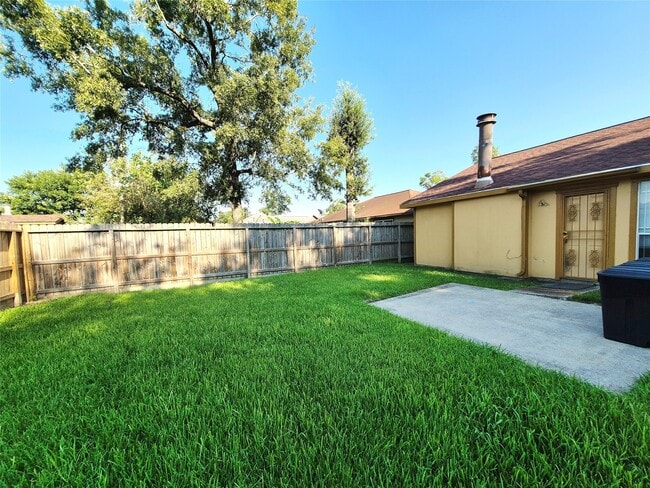 Building Photo - 13211 Whitchurch Way