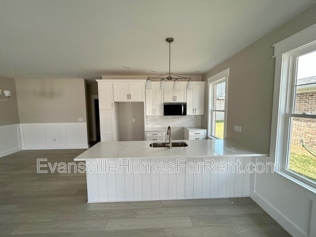 Building Photo - 8445 Bell Crossing Dr