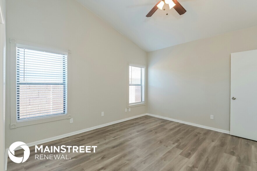 Building Photo - 3589 W Capella St