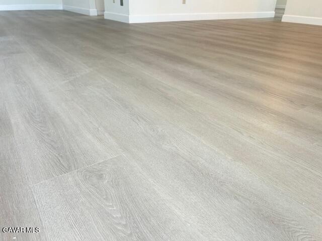 Building Photo - 431 Fantasy St