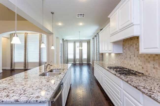 Building Photo - 4214 Quiet Dawn Ln