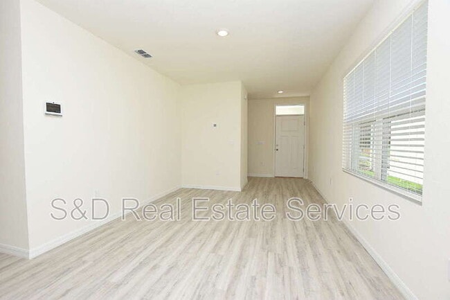 Building Photo - 8383 Madrid St