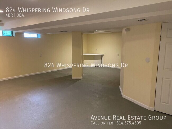 Building Photo - 824 Whispering Windsong Dr