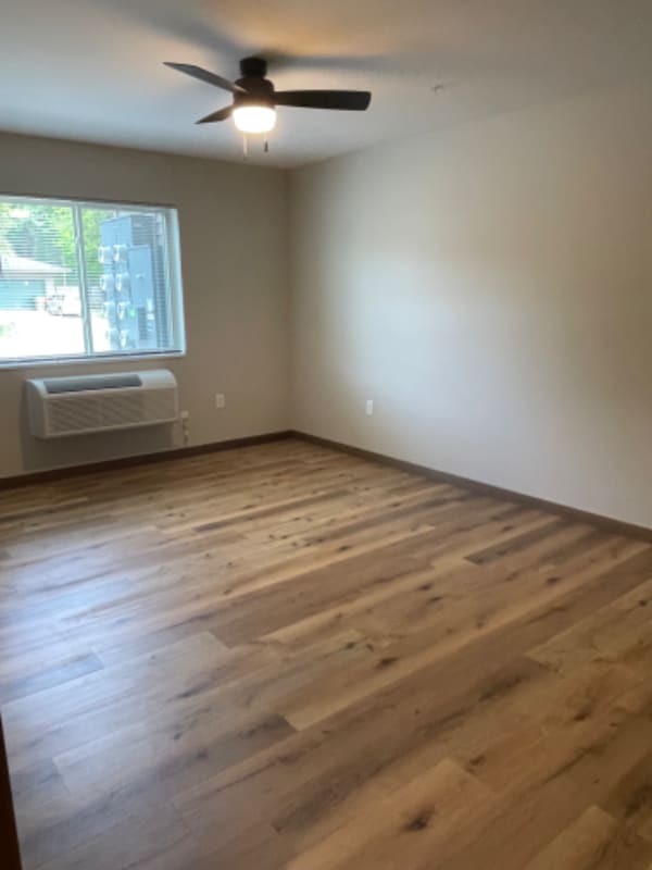 Building Photo - 209 7th Ave