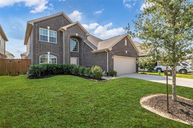 Building Photo - 13313 Suntail Ct