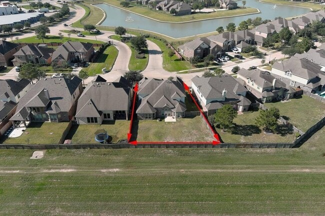 Building Photo - 8334 Cape Royal Dr