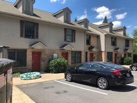 Building Photo - 601 S Pugh St