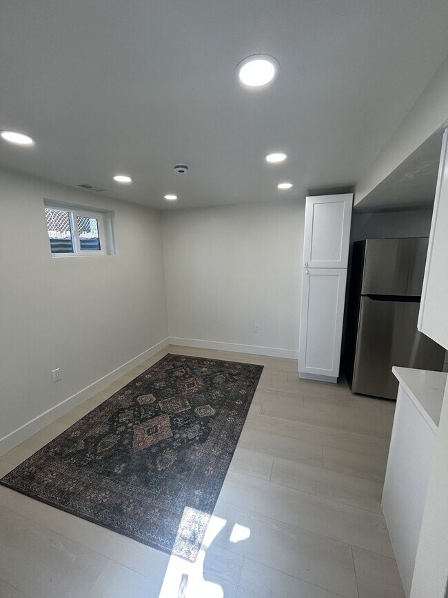 Building Photo - 7408 S Ramanee Dr