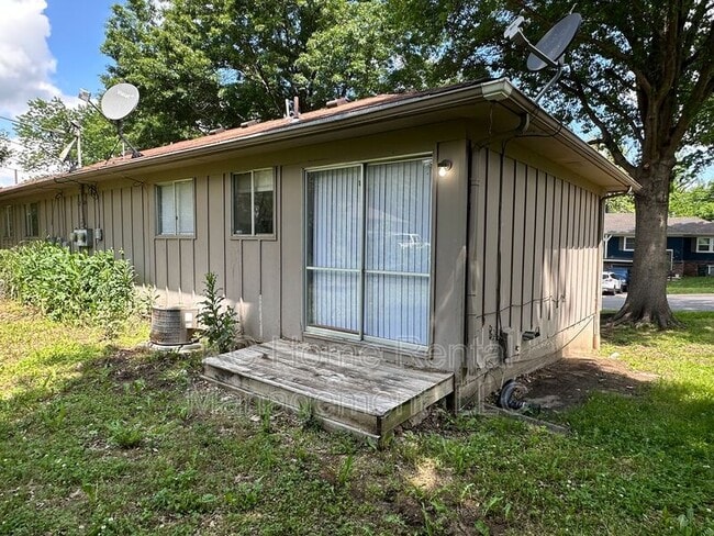 Building Photo - 7233 Gilmore Ave