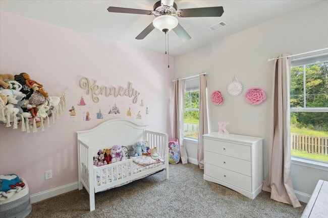 Building Photo - Spacious 4BR Home with Screened Porch & Fenced Yard in Effingham