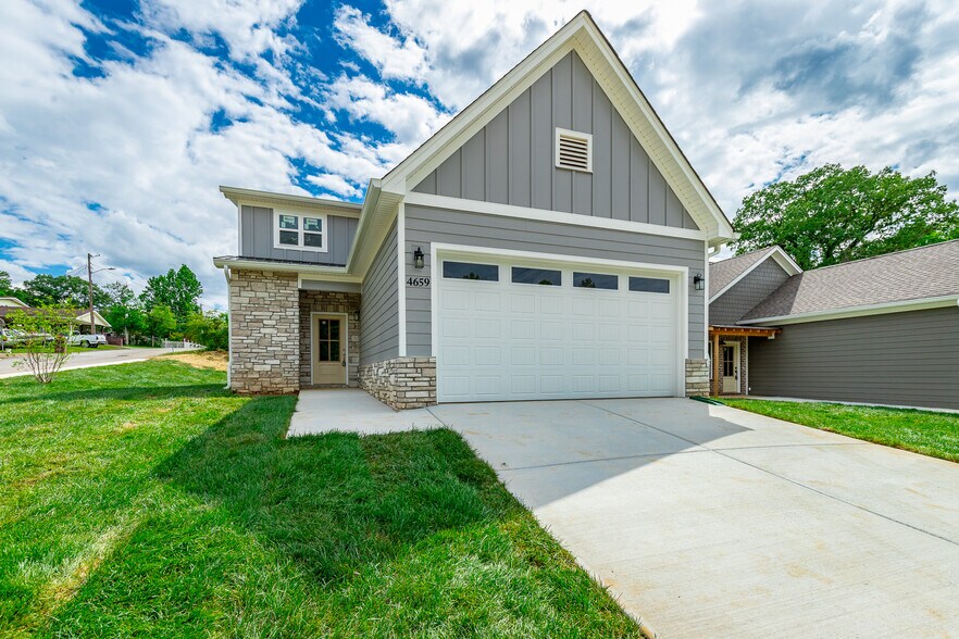 Building Photo - 4659 Heiskell Dr