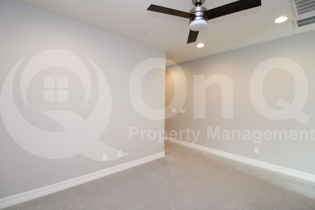 Building Photo - 7437 E Via De Luna Dr
