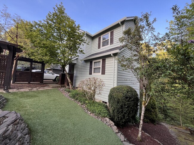 Building Photo - 243 S Palatine Hill Rd