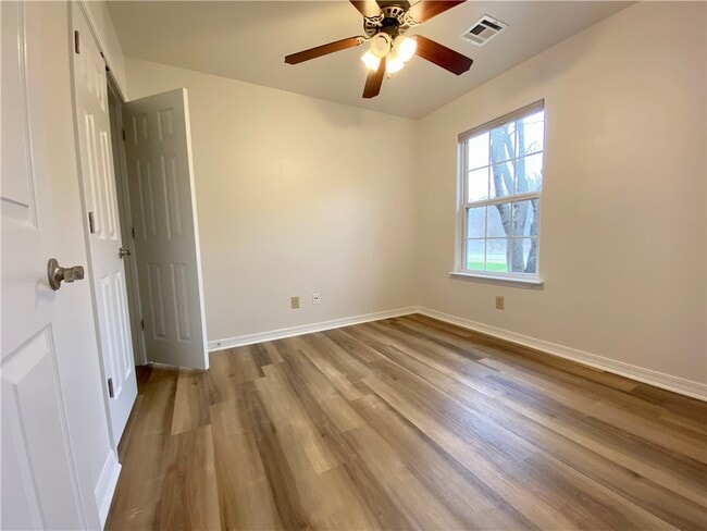 Building Photo - 42 Millsap Cir