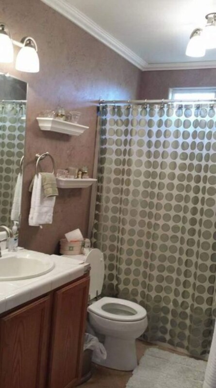 Building Photo - 710 Gia Ct