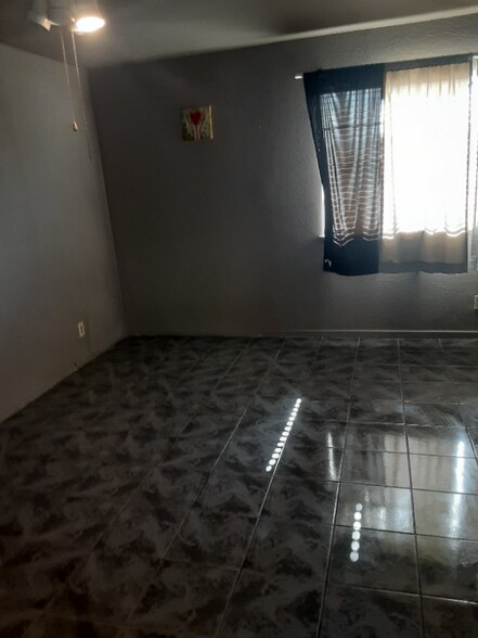 Building Photo - 12199 Hinson St