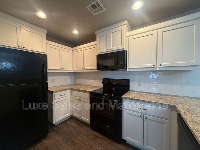 Building Photo - 1501 MacAlpine St