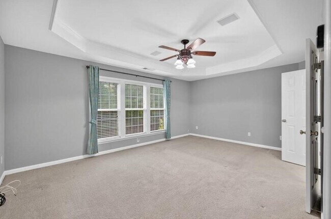 Building Photo - 740 Mayfair Ct