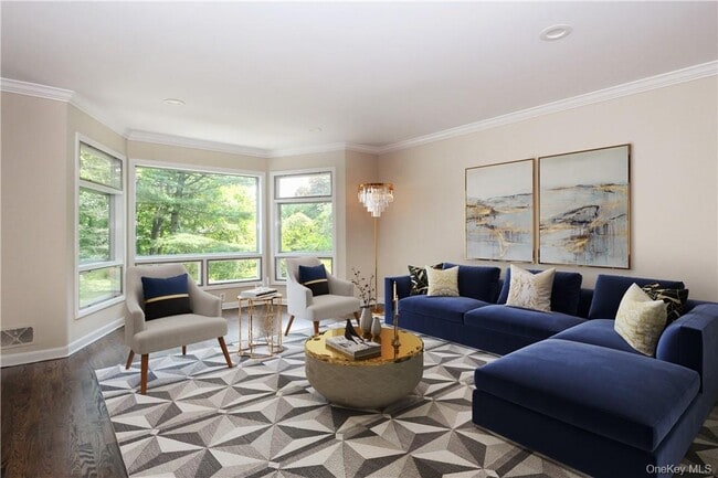 Building Photo - 205 Soundview Ave