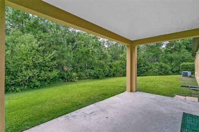 Building Photo - 10102 Caroline Park Dr
