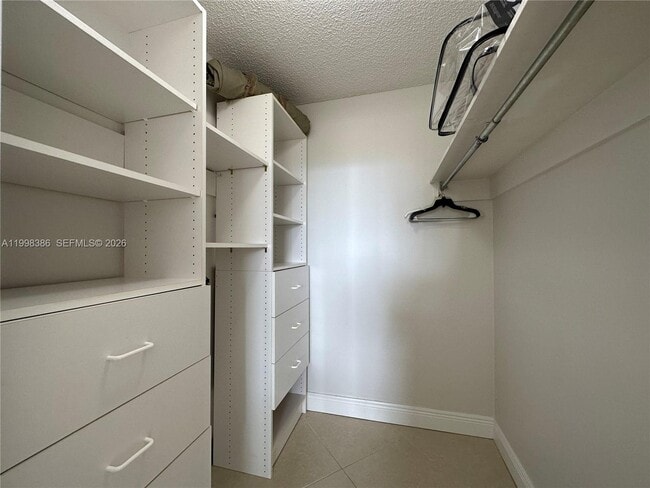 Building Photo - 3180 S Ocean Dr