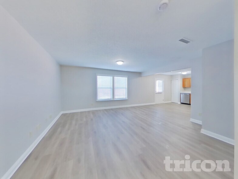 Building Photo - 1420 Alonzo Pl