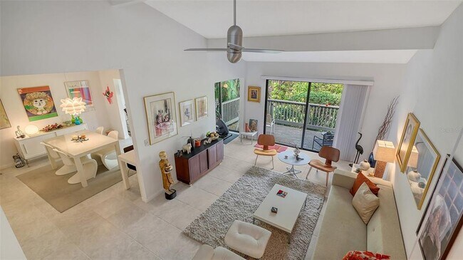Building Photo - 1621 Clower Creek Dr