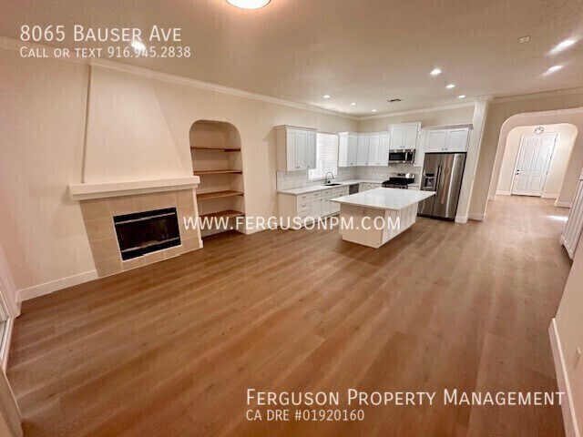 Building Photo - 8065 Bauser Ave