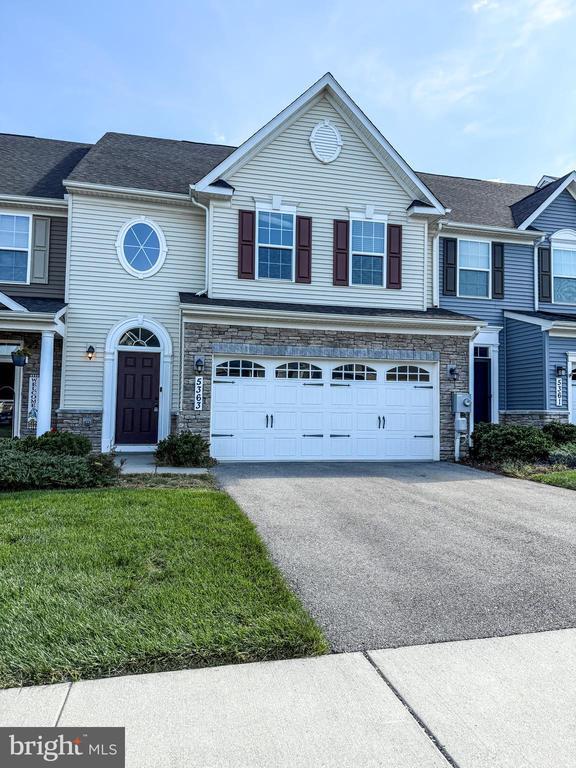 Building Photo - 5363 Yellow Birch Wy