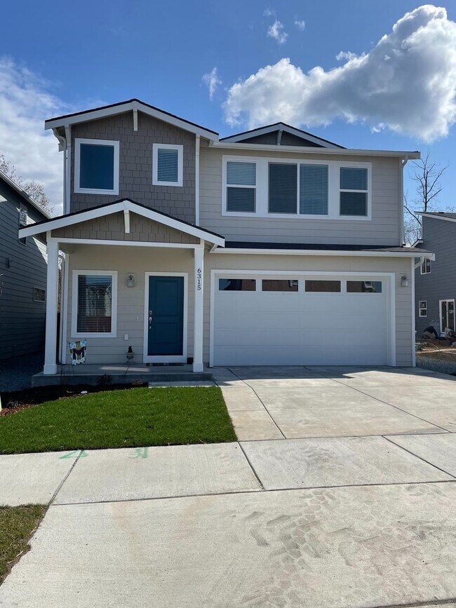 Primary Photo - 4bd 2.5ba in LSSD