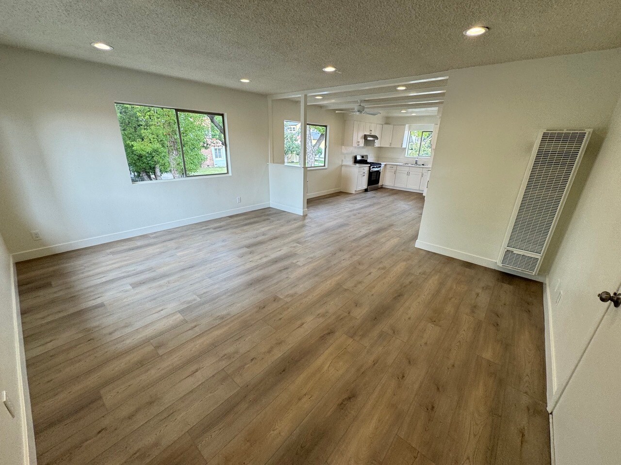 Building Photo - 1152 Ruberta Ave