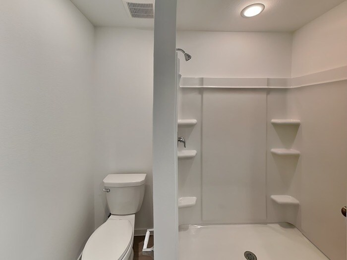 Building Photo - 425 Texas Pecan Dr