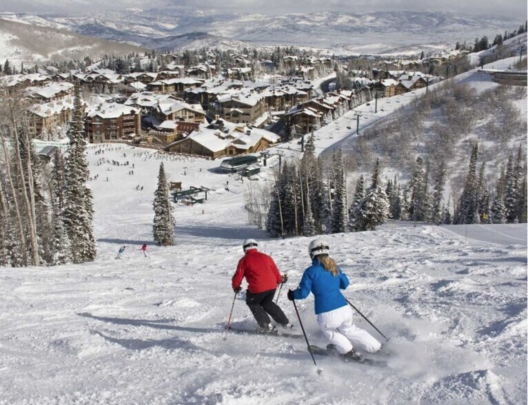 Building Photo - 1073 N Ml Rd