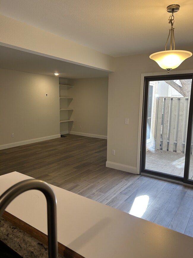 Dining Room/Living Room - 3330 Templeton Gap Rd