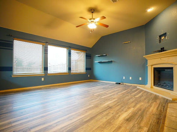Building Photo - 213 Warbler Dr