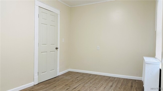 Building Photo - 701 Cedar Ave