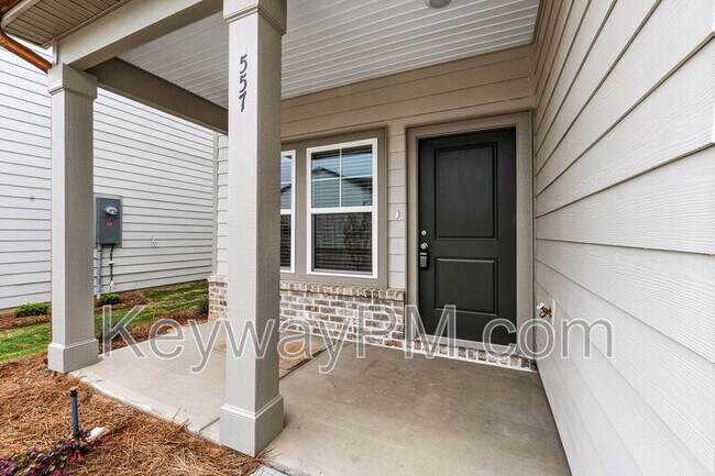 Building Photo - 557 Yuma Ln