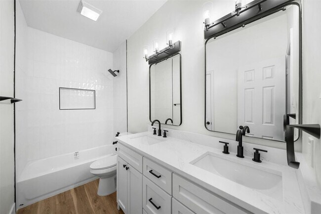 Building Photo - 3016 Deer Trail