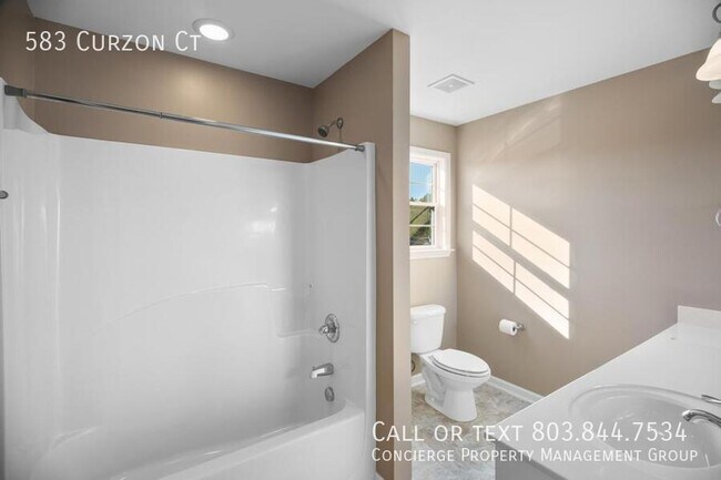 Building Photo - 583 Curzon Court