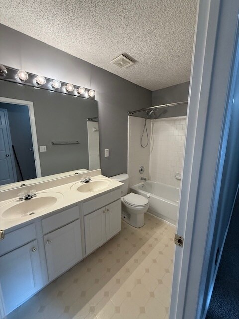 Building Photo - 3825 Stepney Way