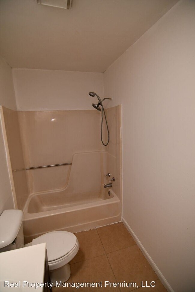 Building Photo - 4 br, 2 bath House - 57892 Badeaux St