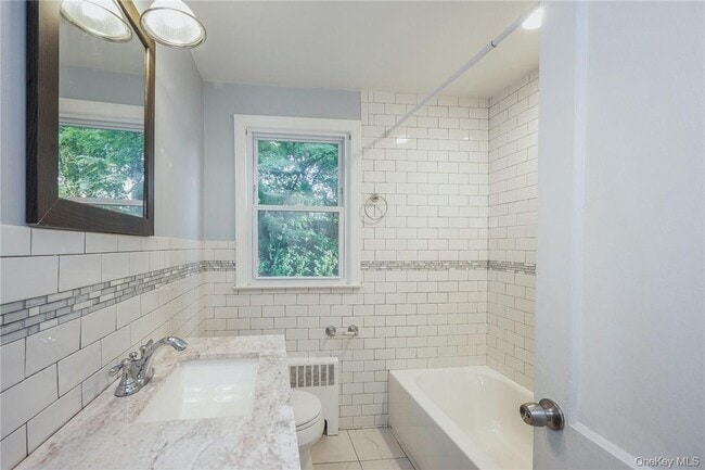 Building Photo - 440 Columbus Ave